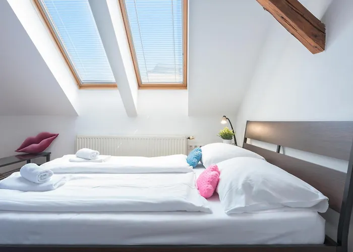 Atik Rooms