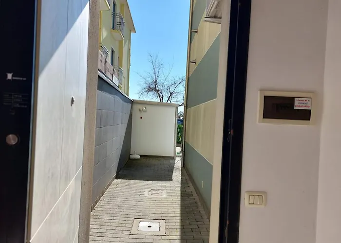 Apartment: Isola Di Pasqua