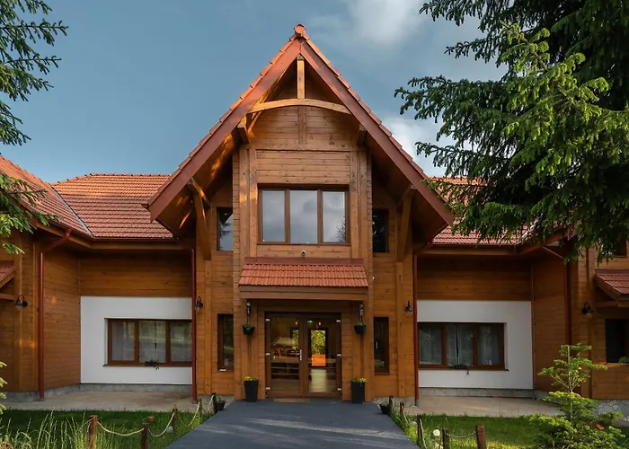 Tiarra Mountain Lodge
