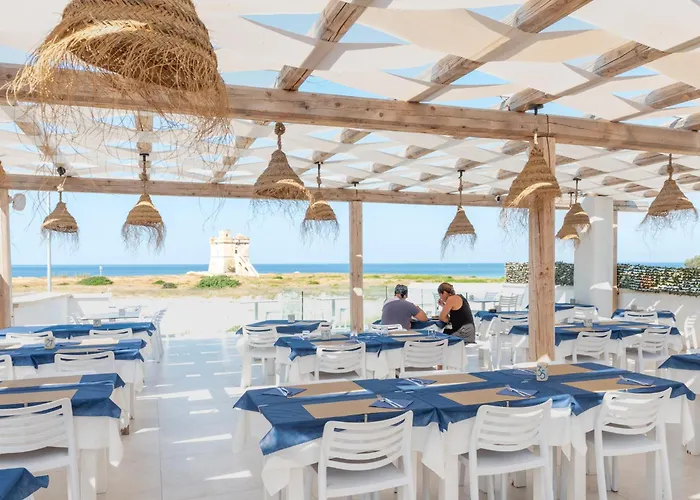 Hotel sulla spiaggia: Baia Di Torre Squillace