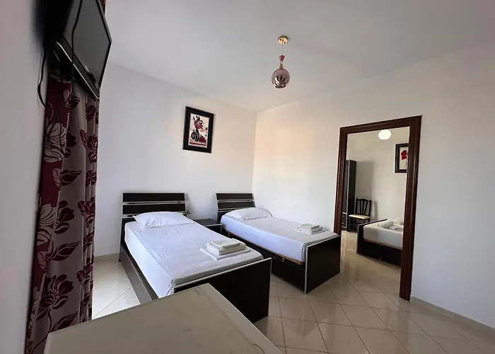 Esmeralda Hotel & Restaurant