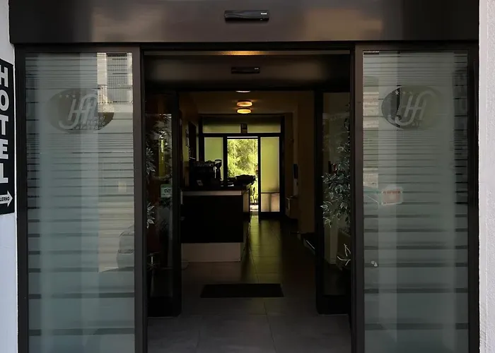 Hotel all'aeroporto: Albergo Salerno