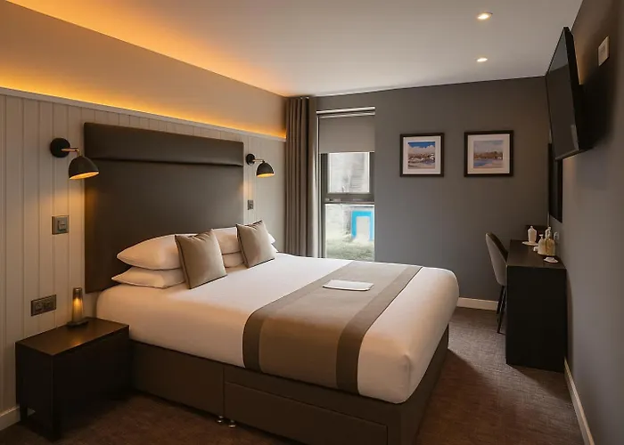 4 star hotel: The Ranald Hotel