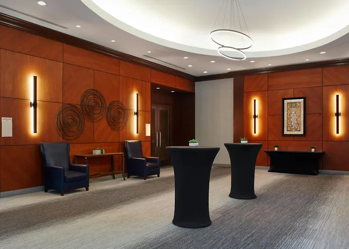 4 star hotel: Courtyard By Marriott Hamilton