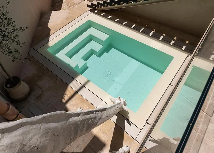 Hotel con tennis: La Dépendance Hotel