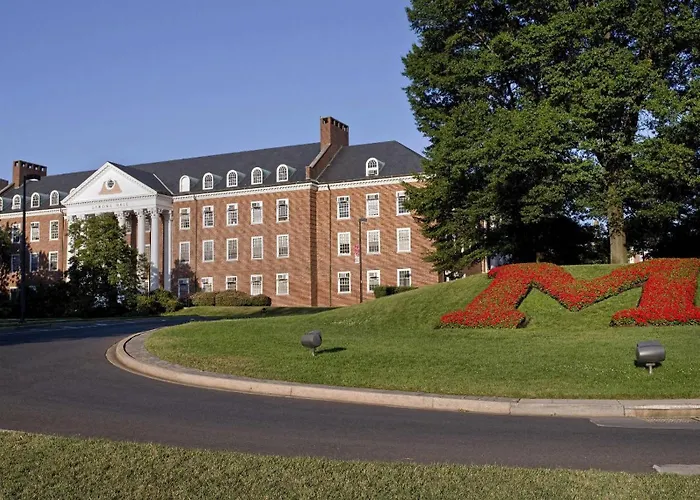 Family Hotel: Cambria Hotel College Park