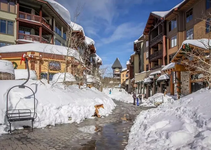 Central hotel: St. Moritz 75