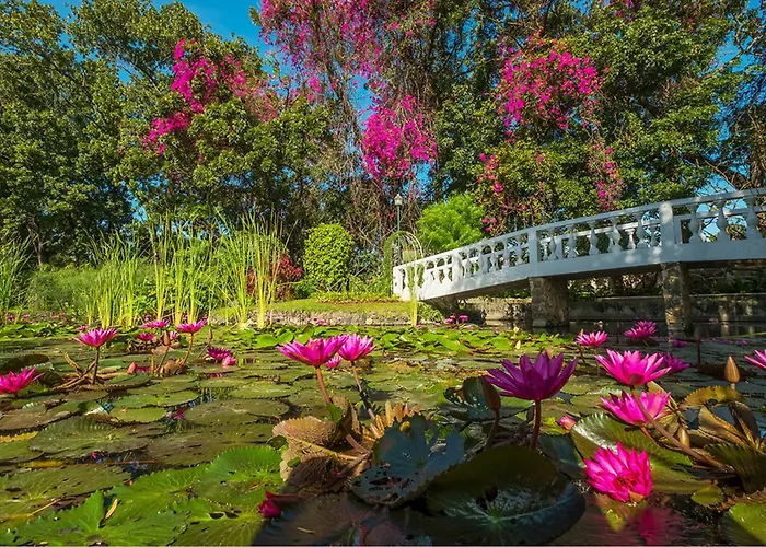 Montebello Villa Hotel