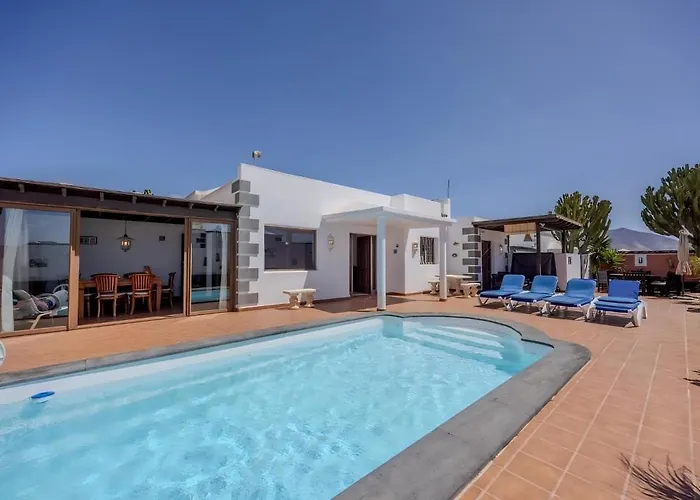 Utopia, Villa 4 Bedrooms, Heated Pool & Complete Privacy