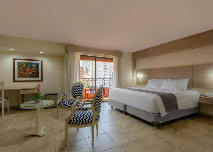 Luxury hotel only: Hotel Obelisco