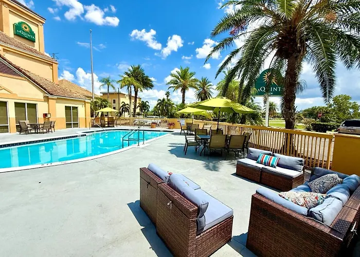 Hotel barato: La Quinta By Wyndham Orlando Universal Area - Free Shuttle To Universal