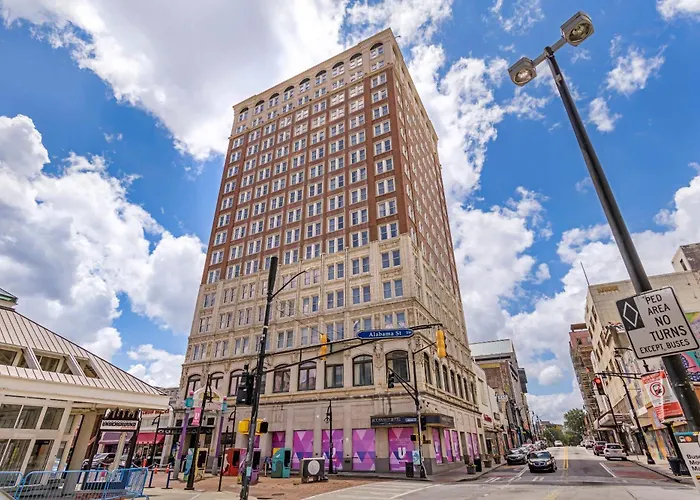 Cheap hotel: The Connally Hotel Downtown Atlanta, An Ascend Collection Hotel