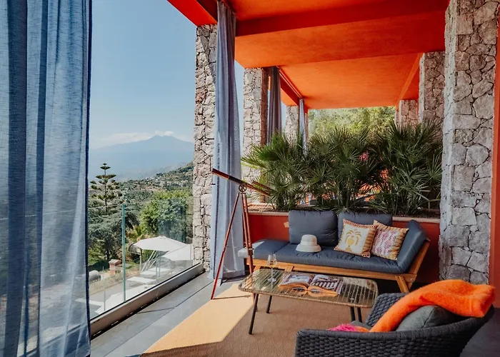 Hotel with Tennis: Hotel Villa Ducale