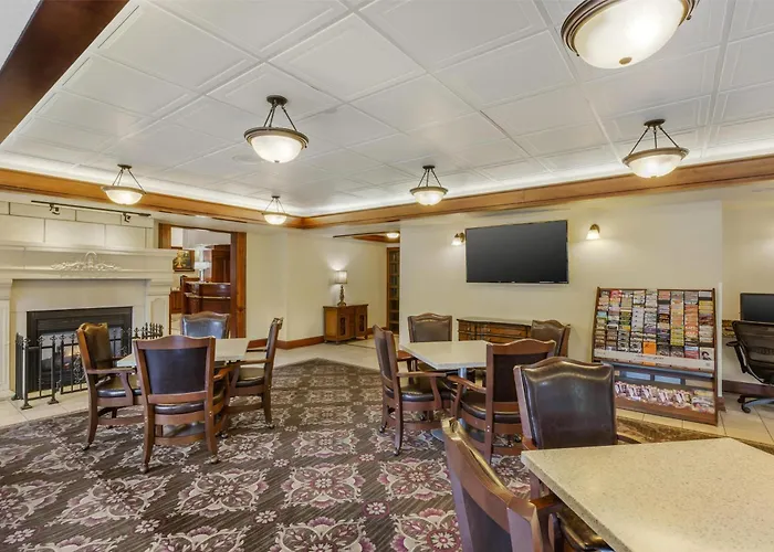Best Western Plus Greenwell Inn