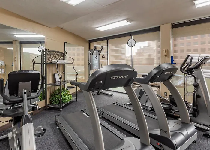 B&B only: Comfort Inn Memphis Downtown