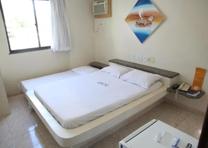 Motel: Hotel Piramide Pituba - Av Paulo VI