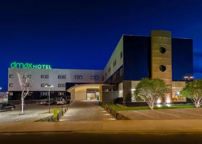 Dmax Hotel