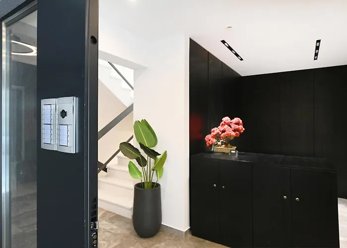 3 sterren hotel: Icon Urban Living