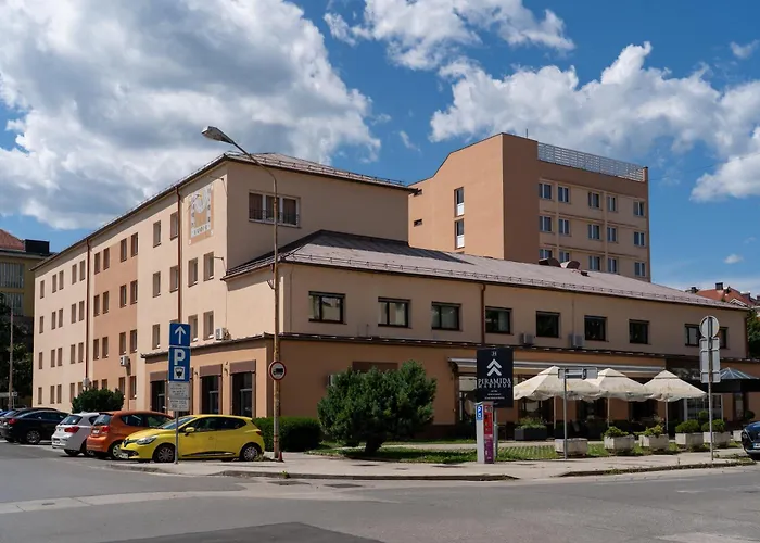 Familienhotel: Hotel Piramida