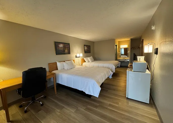 Days Inn By Wyndham Farmer City