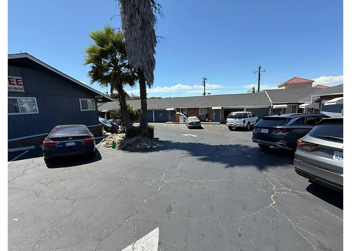 Motel: Discovery Inn Vallejo I 80 Near Napa Ca