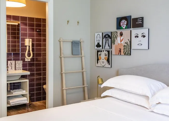 Lu. B&B