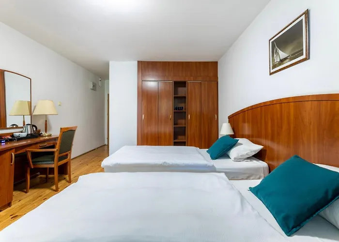 Hotel with view: Hotel Camping Malta