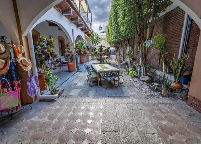 3 star hotel: Las Mariposas Hotel & Studios