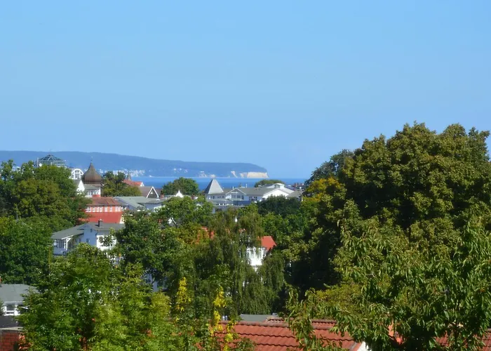Wohnpark Stadt Hamburg F400 WG 57 mit Balkon + Wasserblick