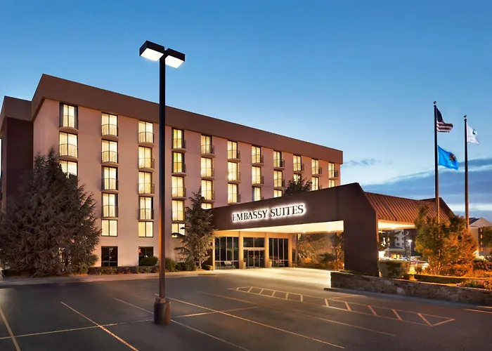Embassy Suites By Hilton Will Rogers Airport
