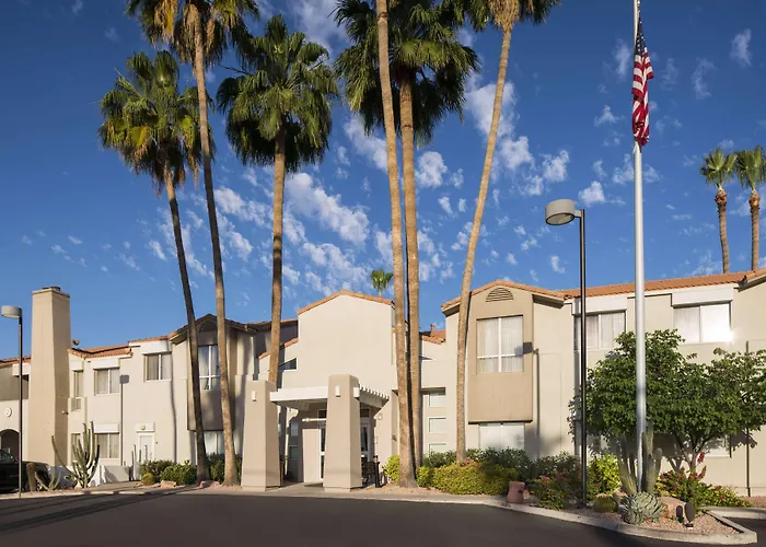 Cheap hotel: Sonesta Es Suites Scottsdale Paradise Valley