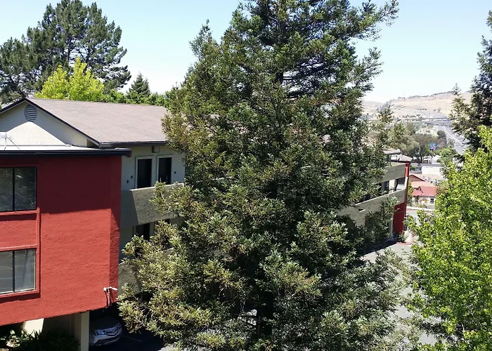 Surestay Hotel By Best Western Vallejo Napa Valley