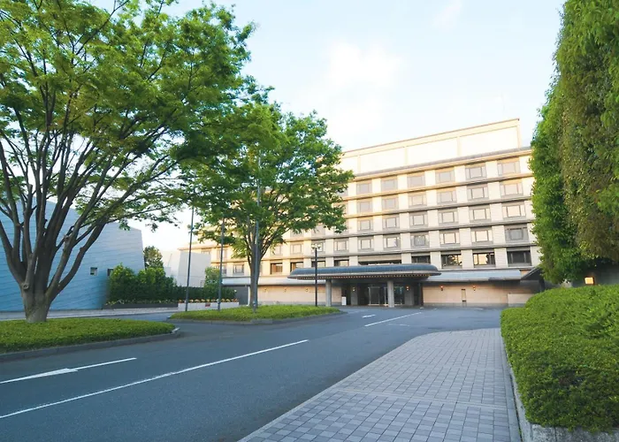 Luxury hotel only: Kyoto Brighton Hotel