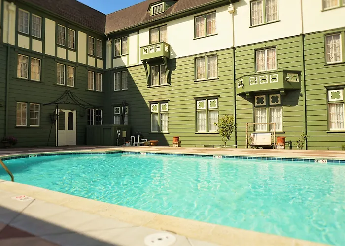 Cheap hotels Eureka Inn, Trademark Collection By Wyndham