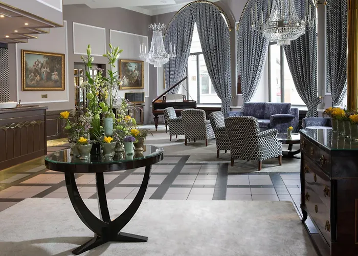 Luxury hotel only: Grand Hotel Bohemia