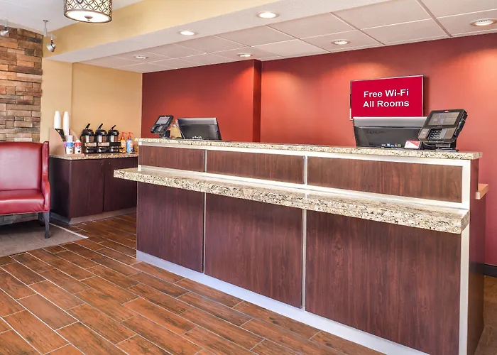 Pet Friendly hotel: Red Roof Inn Merrillville