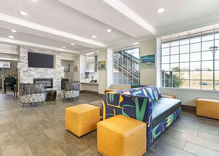 Best Western Marina State Beach