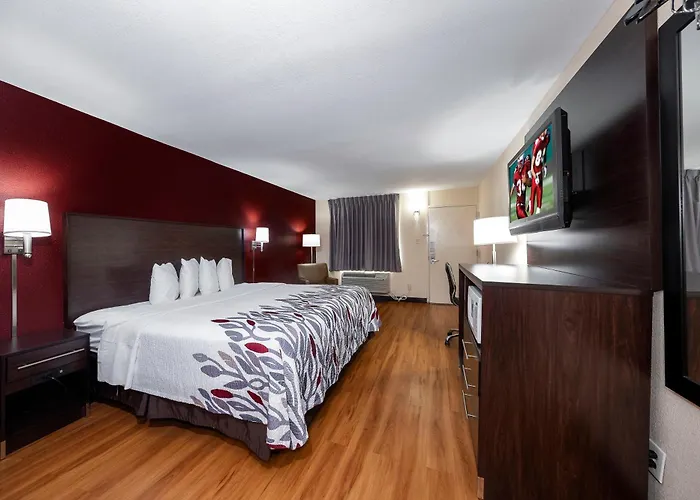 Central hotel: Red Roof Inn Bordentown - Mcguire Afb