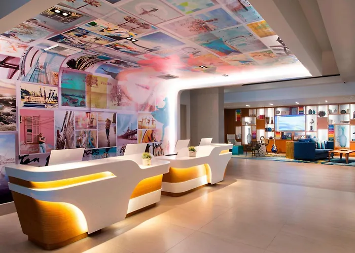 Hotel 4 estrelas: Renaissance Newport Beach Hotel