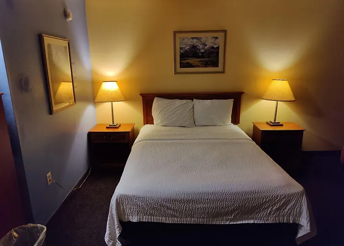 Days Inn By Wyndham Stockton