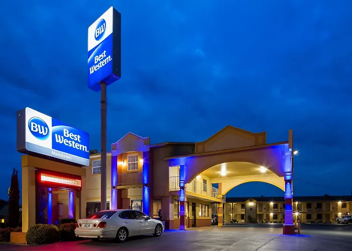 Cheap hotel: Best Western Markita Inn