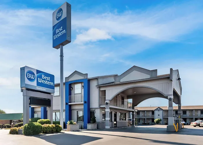 Cheap hotel: Best Western Markita Inn