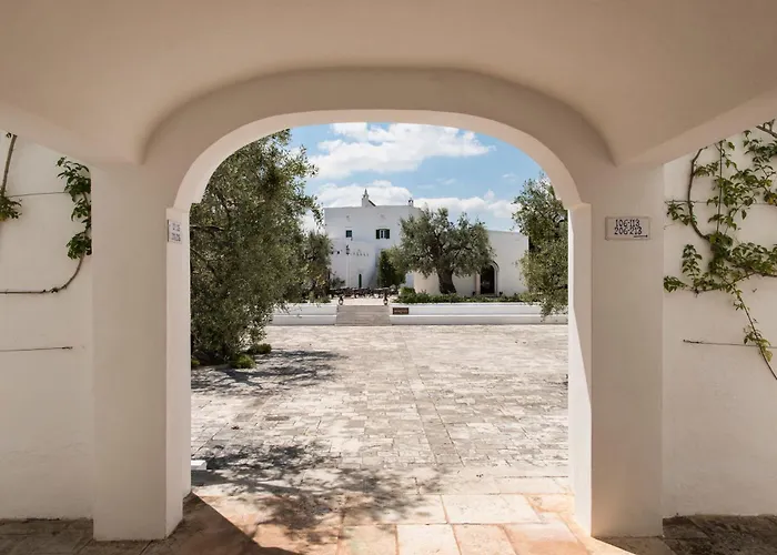 Boutique hotel only: Masseria Il Melograno
