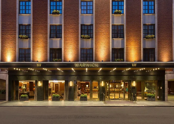 Luxury hotel only: Warwick Grand-Place Brussels