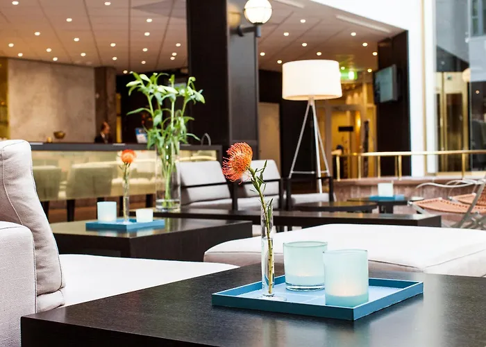 Beach hotel: Elite Hotel Marina Plaza