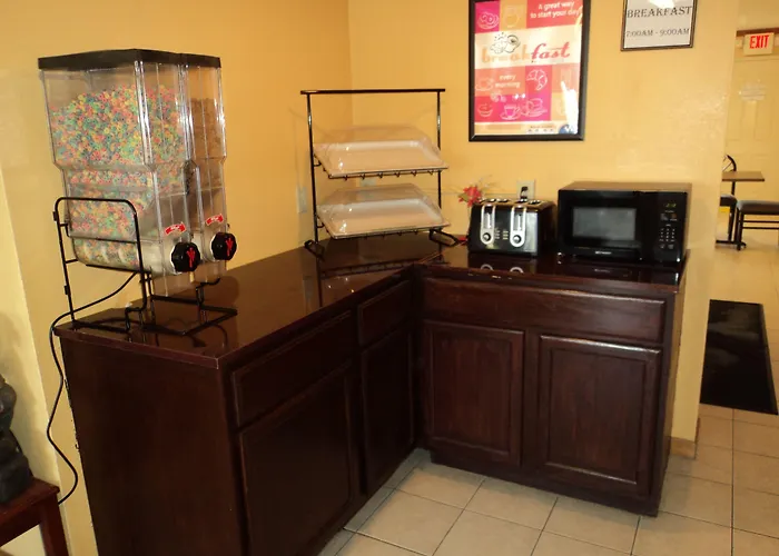 Hotel: Americas Best Value Inn Maumee/Toledo