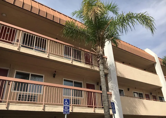 Motels Days Inn By Wyndham Ontario Airport