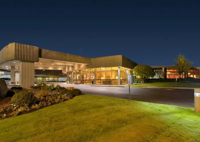 Hotel with view: Red Lion Hotel Coos Bay