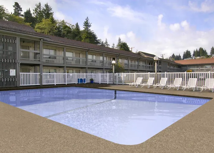 Hotel with view: Red Lion Hotel Coos Bay