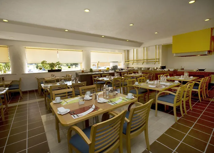Fiesta Inn Express
